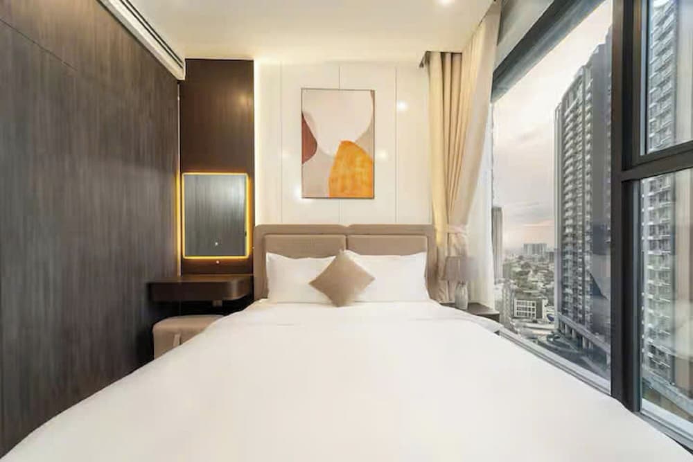 Kluxstay Lumiere Riverside Residence