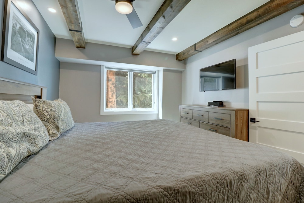 Peaceful Forested Location Next to River, Ski-In Ski-Out Located in Center Village - LD102 by Redawning
