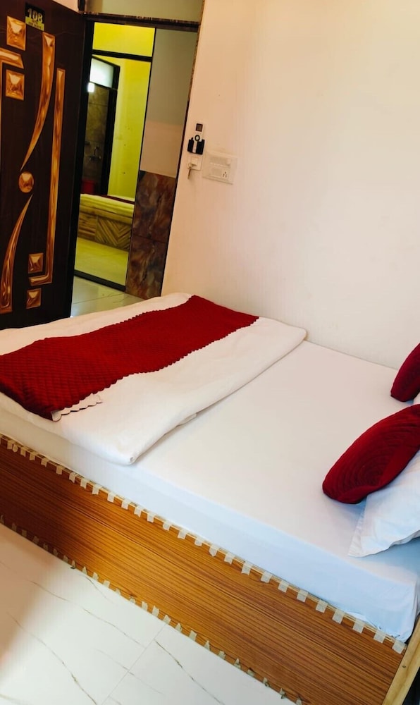 Ram Basant Hotel & Resturant
