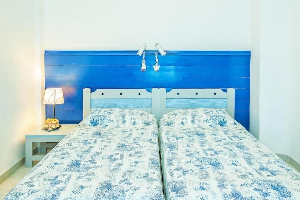 Xenios Faros Apartments
