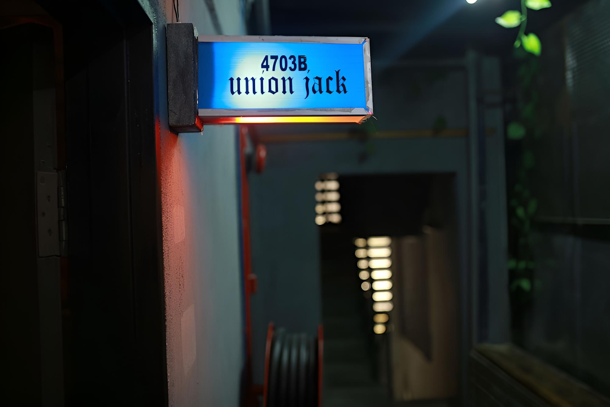 Bunker Hotel & Restaurant