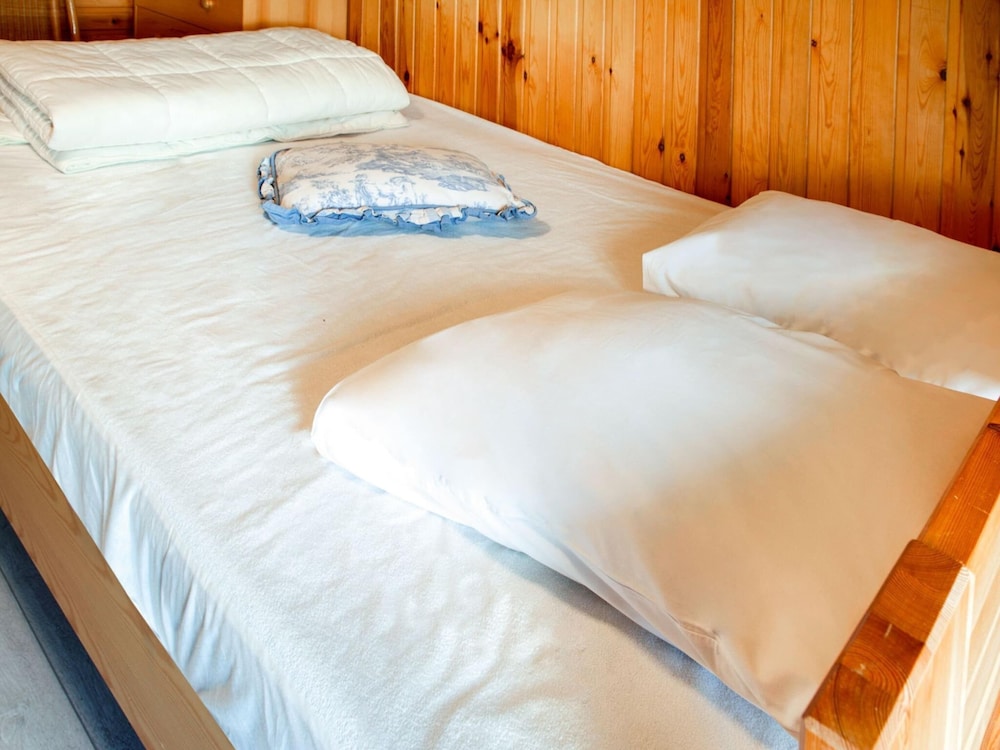 Peaceful Retreat With Sauna view 4