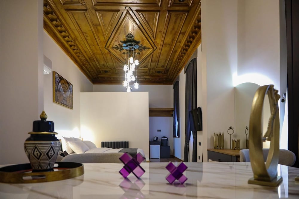 Elmira Pera Otel Spa - Image 10