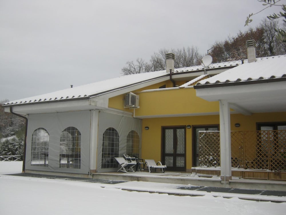 Photo 18