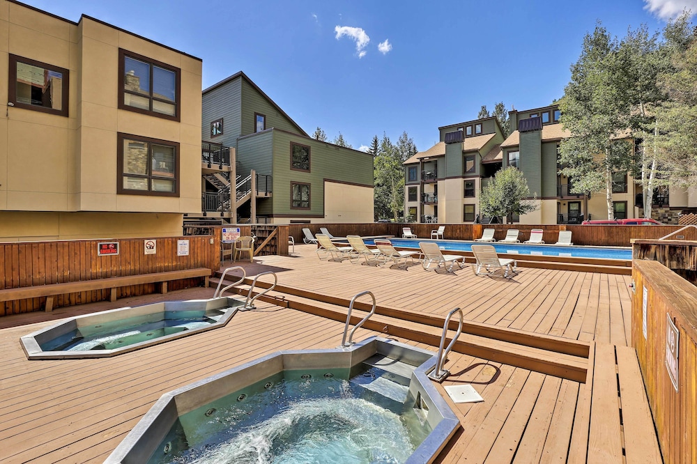 Vail Ski Condo w/ Mtn Views & Shuttle Service! view 5