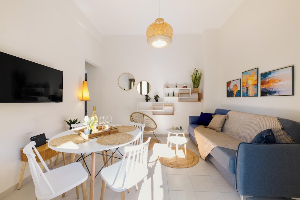 Elartis Apartment
