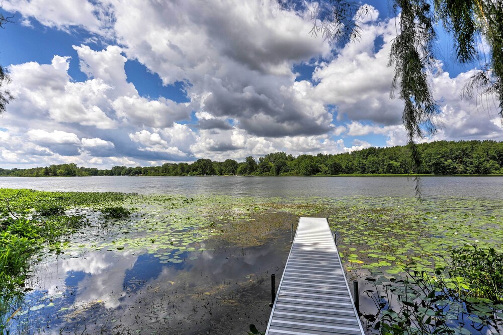 Coldwater Vacations - Waterfront Cottage w/ Dock on Dragon Lake! - Property Image 3