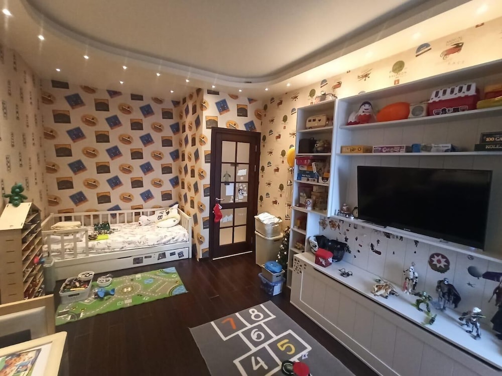 Apartment with beautiful city view
