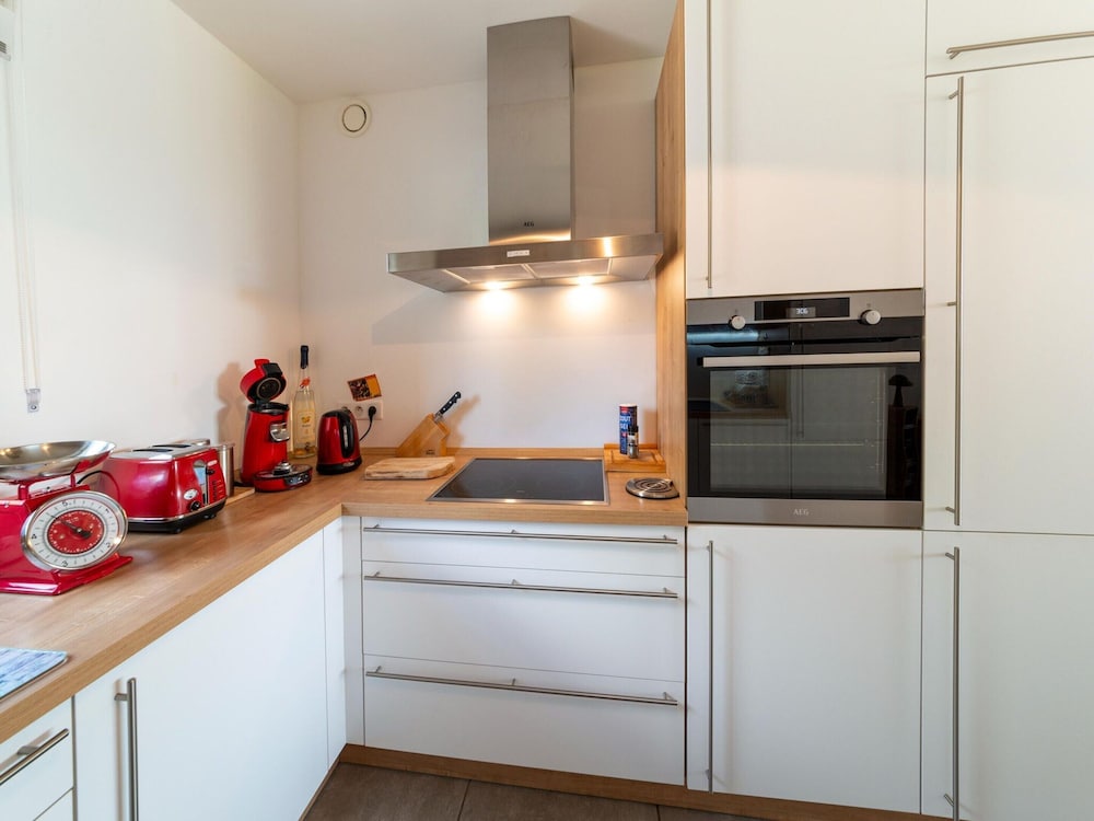Magnificent Holiday Home for 6 Adults in Xhoffraix