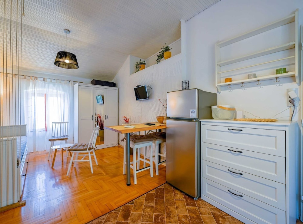 Snug and Stylish Downtown Rovinj Apartment