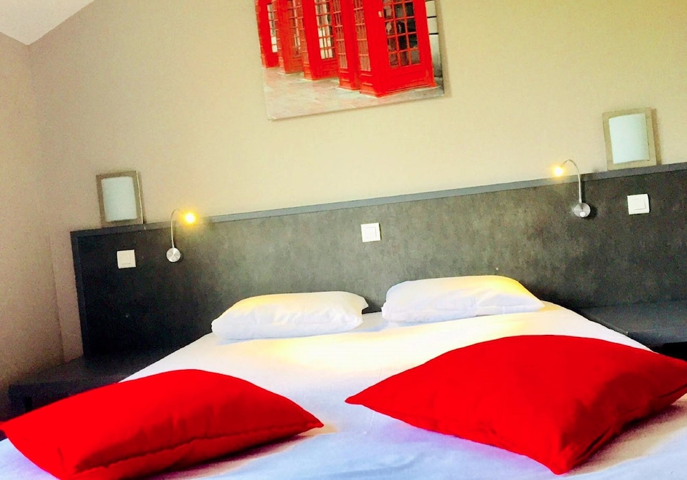 Chalon-Sur-Saone Vacations - Logis Hotel de la Thalie - Property Image 4