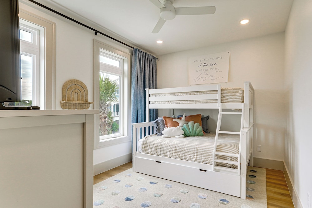 Cape San Blas Gem w/ Sunrise + Sunset Views
