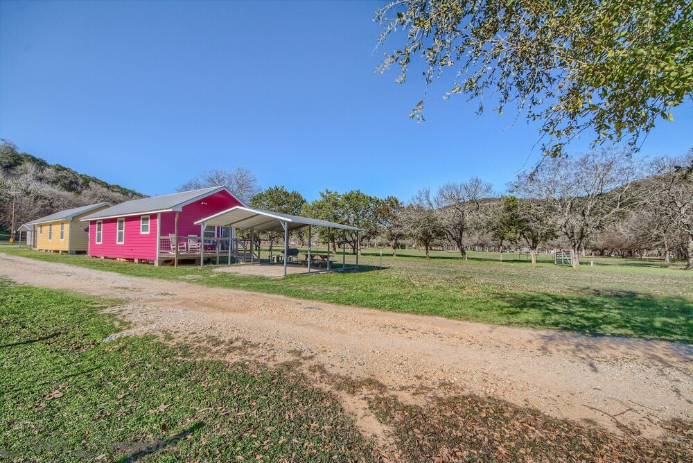 Sunflower Rr9122sf 1 Bedroom Home by RedAwning view 4
