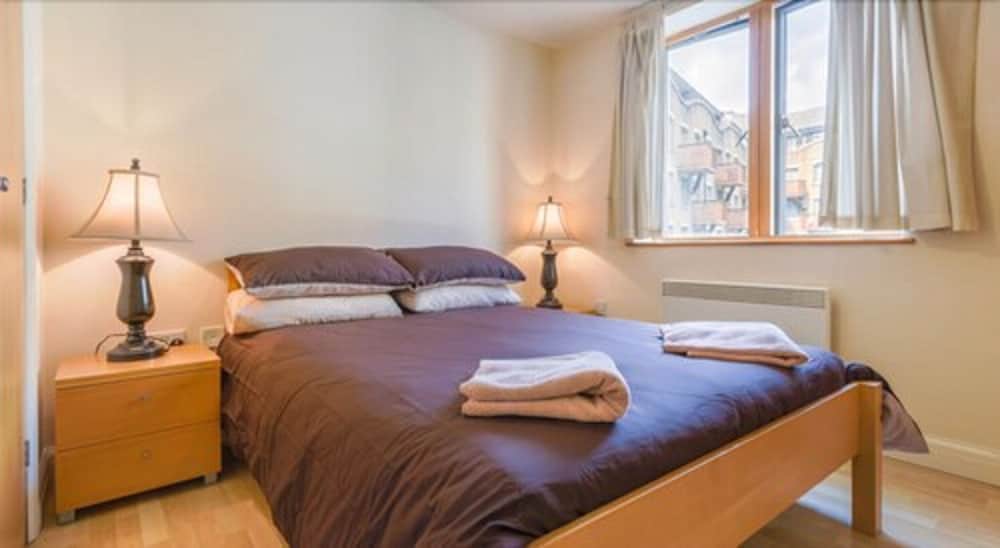 London Tower Bridge Apartments
