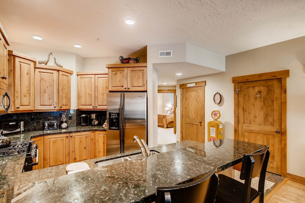 Park City Ski Resort - Town Pointe Condos