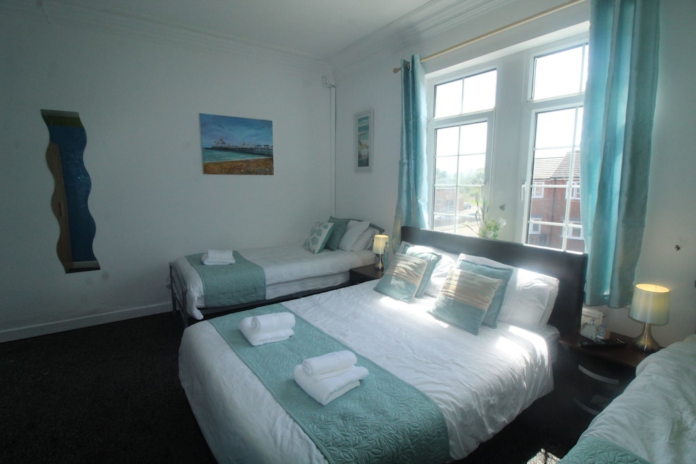 Rotherham Vacations - High Street House - Property Image 15
