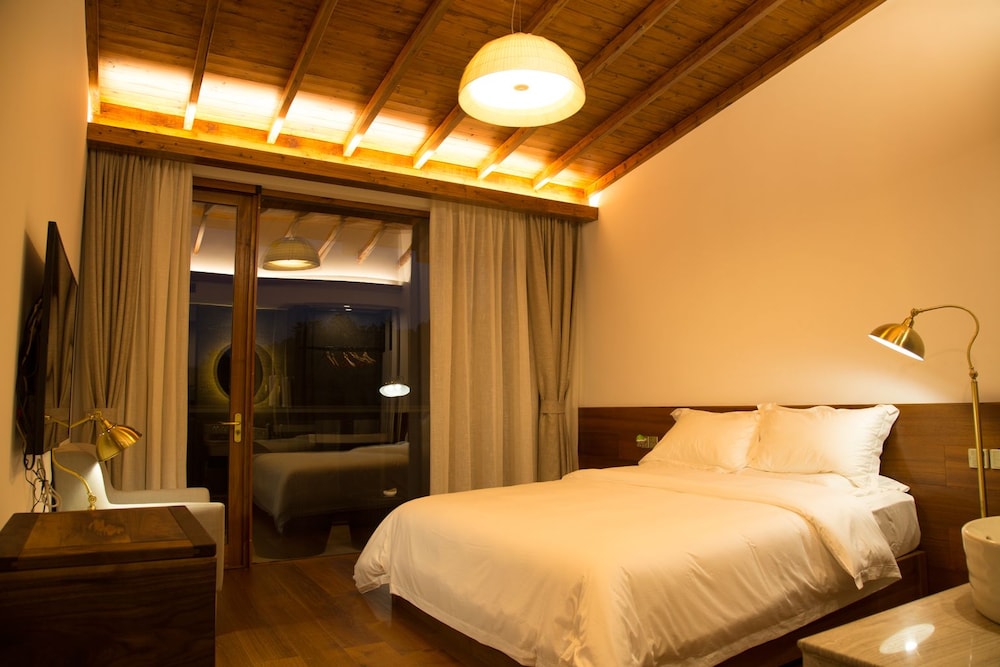 Fishman homestay