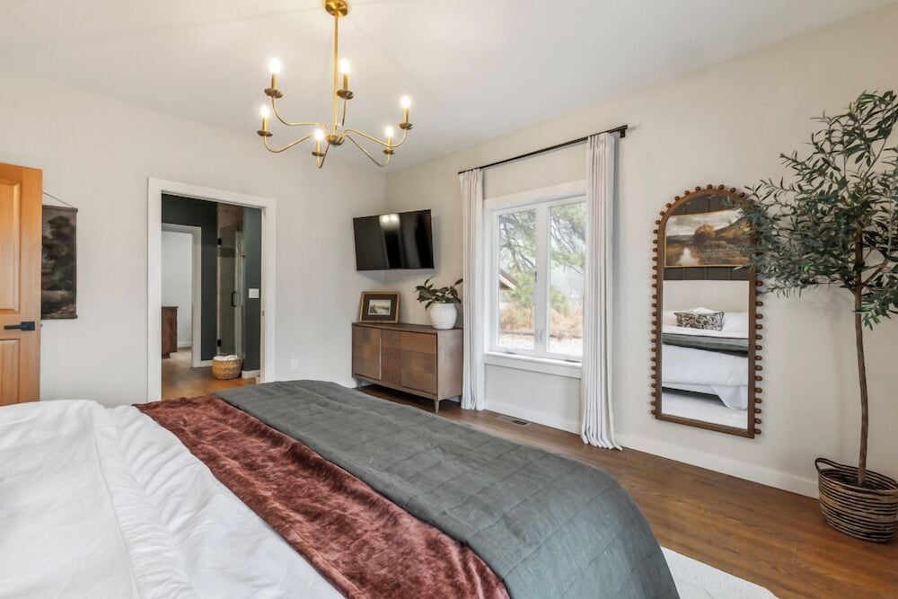 Chiloquin Ridge River Retreat