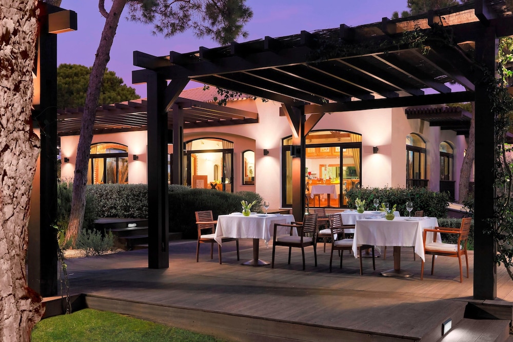 Pine Cliffs Ocean Suites, a Luxury Collection Resort & Spa