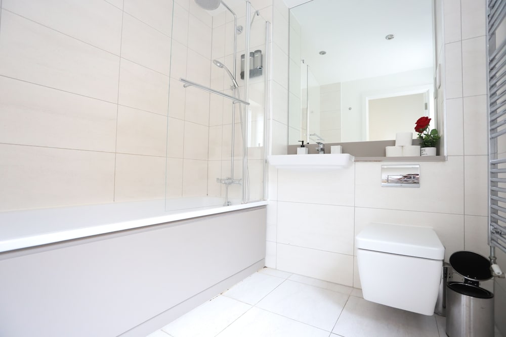 Luxury London Apartment With 5 Bedrooms