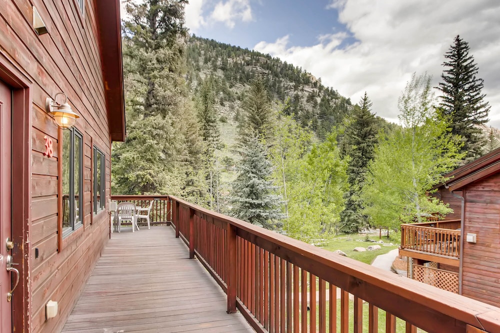 Estes Park Condos - Property Image 85