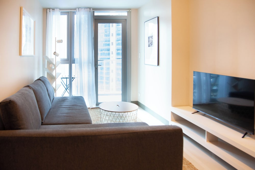 Uptown Park Suites Tower 2