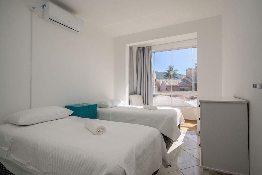 2BR apt W/suite 100m Bombas Beach Ror0001