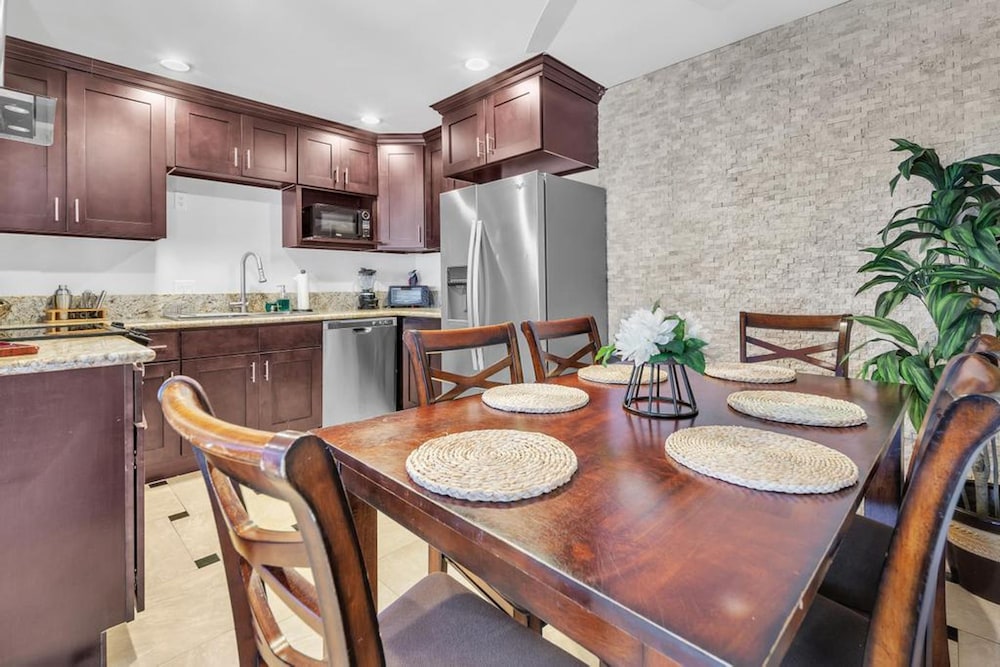 Rent Mission Beach A Sun Fun Getaway