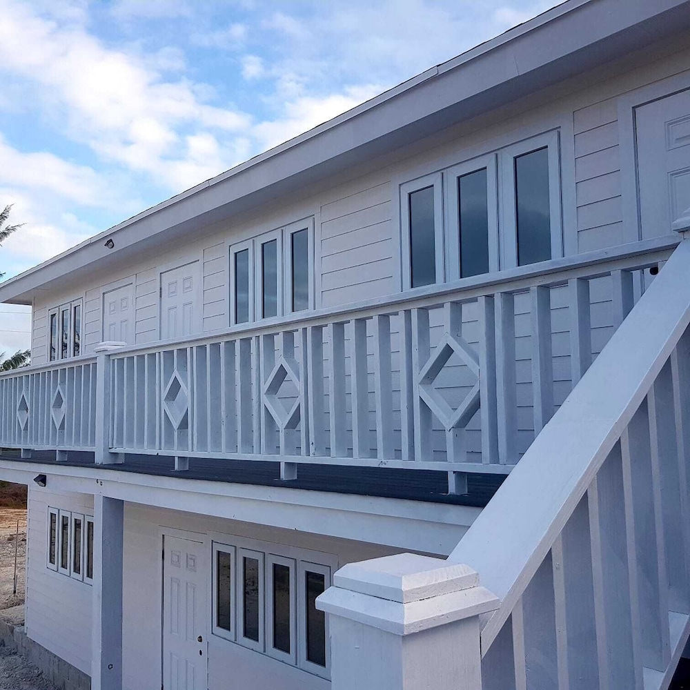 Legacy Beach Suites