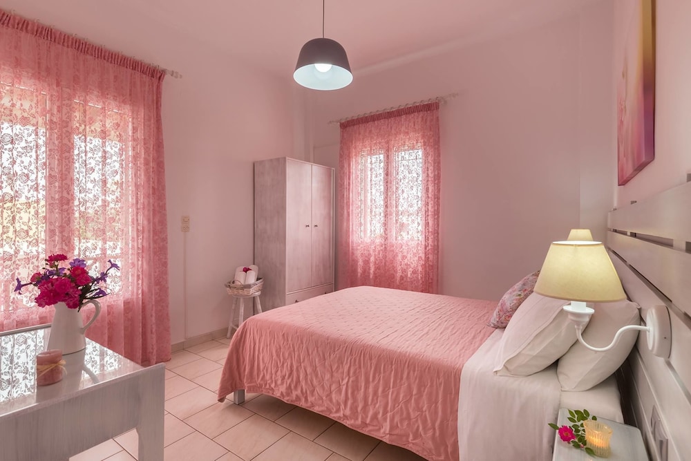Letta's Apartments