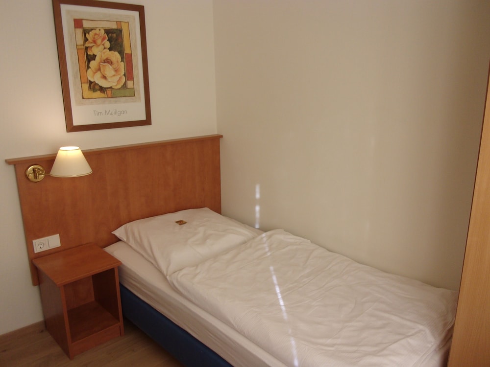 Saarbruecken Vacations - Boutique-Hotel Fahrhaus Saarbrucken - Property Image 34