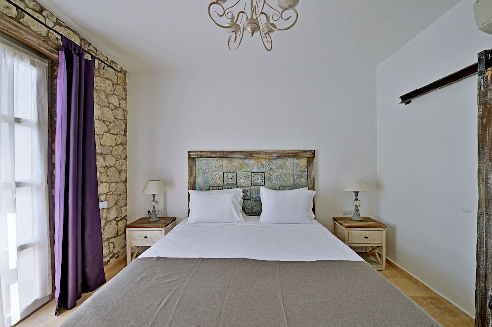 Bay C Otel - Image 50