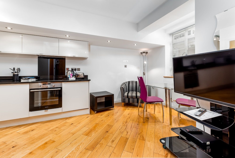 Nell Gwynn House Apartments