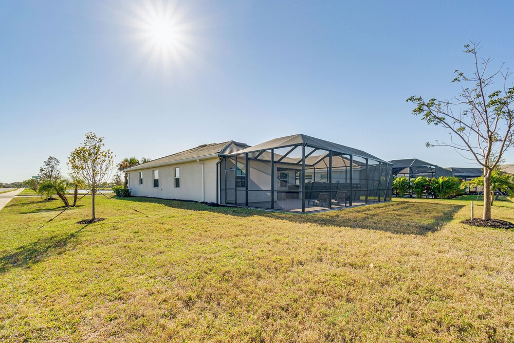 Coastal Home w/ Swim Spa & Lanai in Port Charlotte