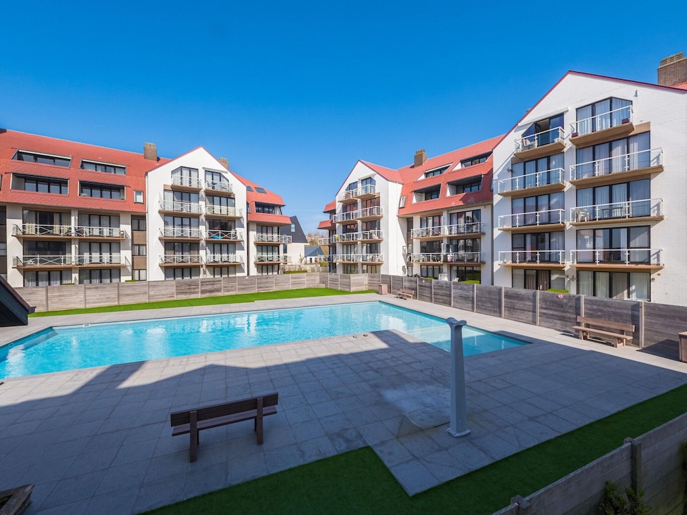 Spacious Apartment With View