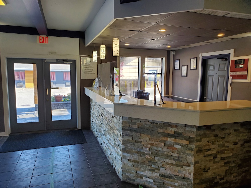 Alpine Inn