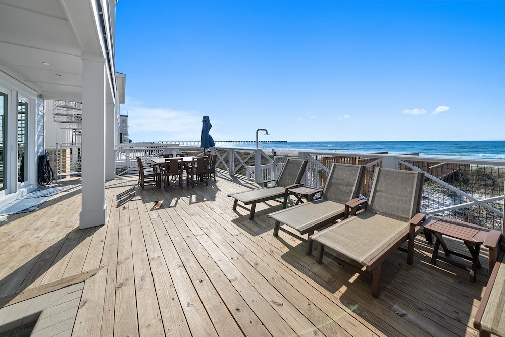 Blessing At Pier Park 6 Bedroom Home