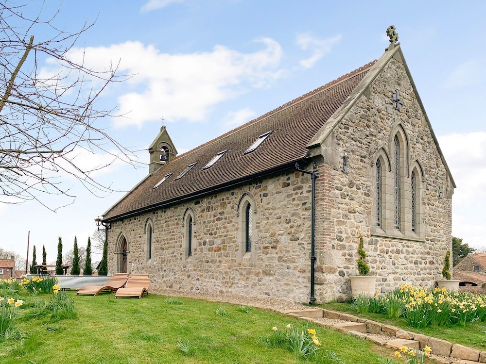 St Edmunds Church