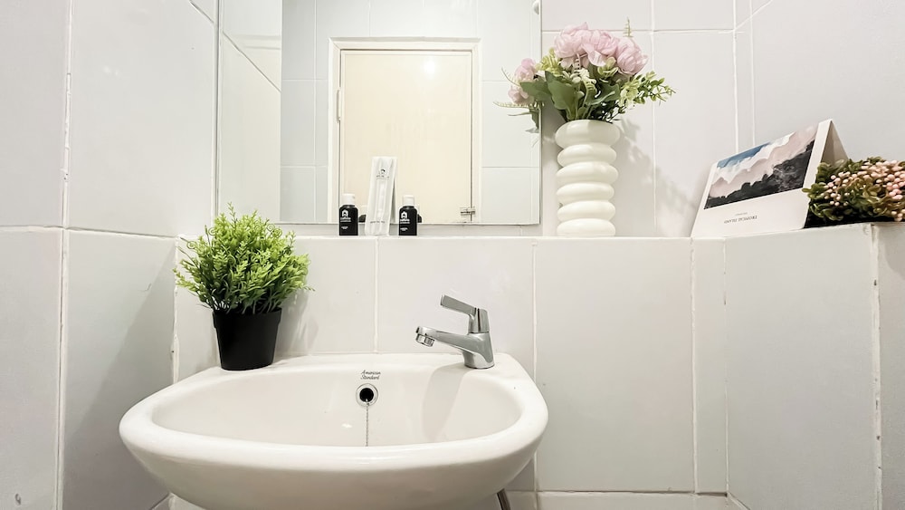 Nice Studio Near Tokyo Hub At Tokyo Riverside Pik 2 Apartment