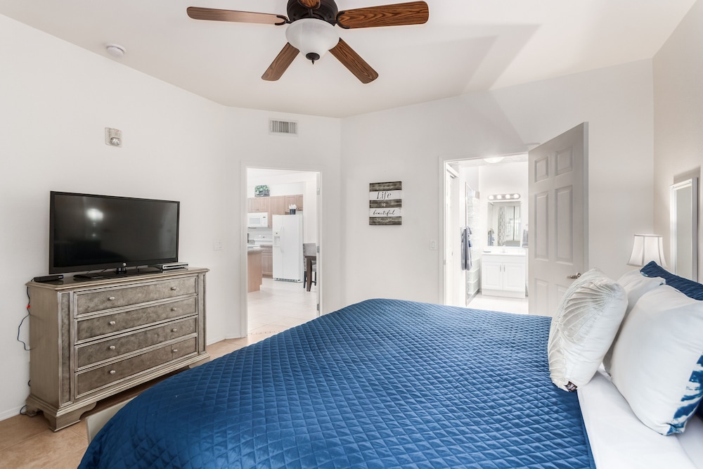 Ground Floor w/ a HEATED POOL/SPA & WORKOUT FACILITY by RedAwning view 4