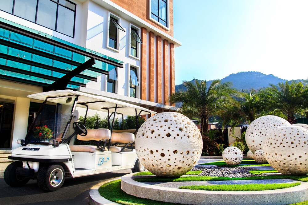 The Beach Heights Resort