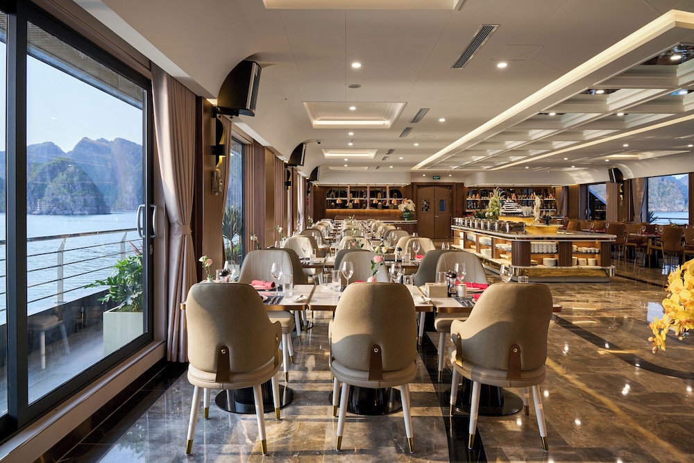 Calista Halong Bay Cruise