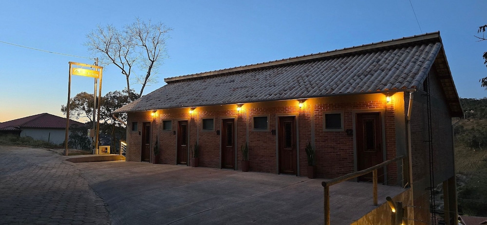 Villa da Serra Suites