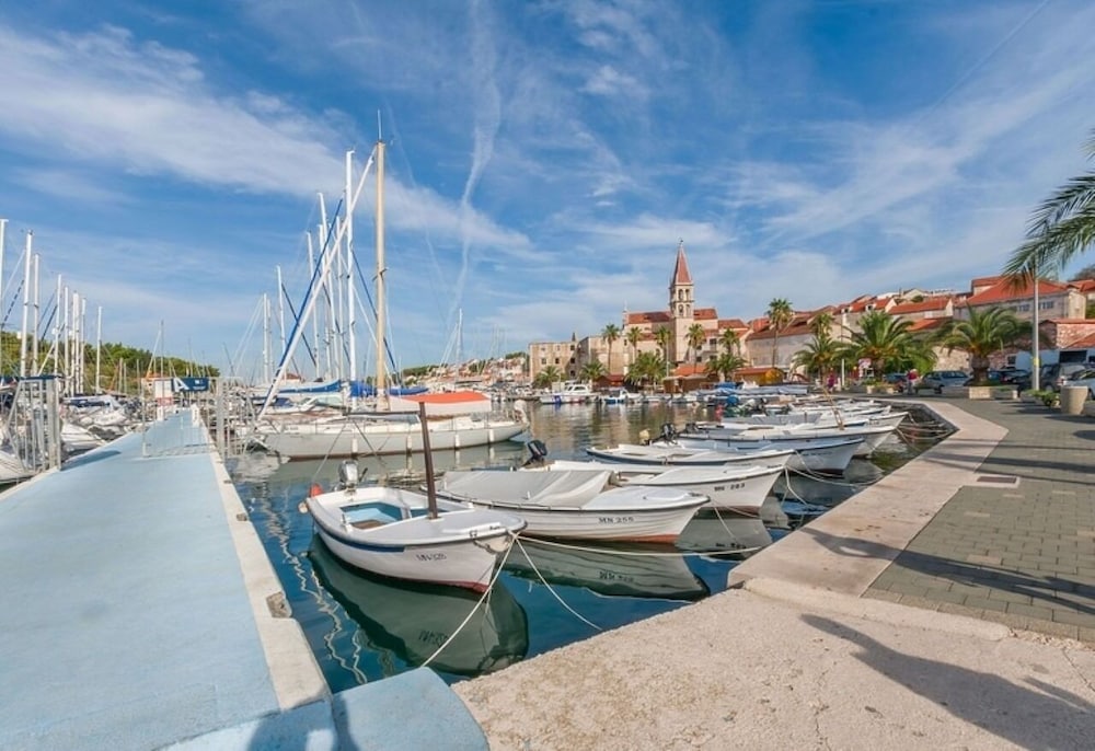 Mari - Great Location 30m From the sea - A1 Donji view 3