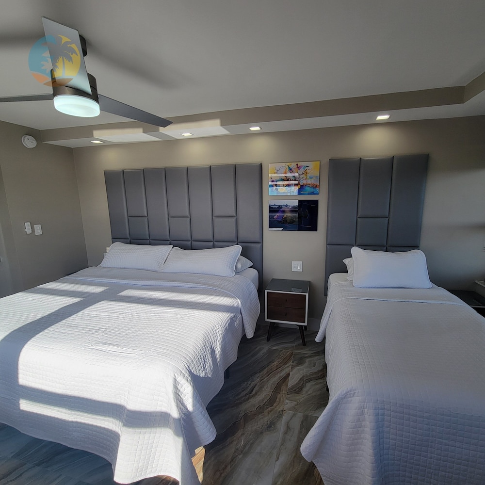Alexander 81921 6 Bedroom Apts