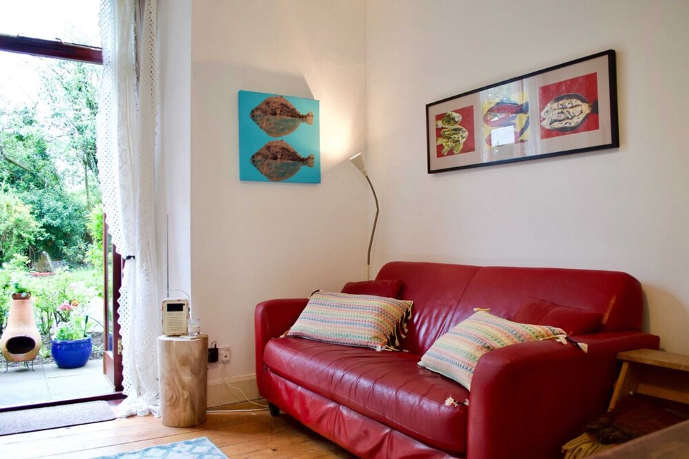 1 Bedroom Flat In Edinburgh