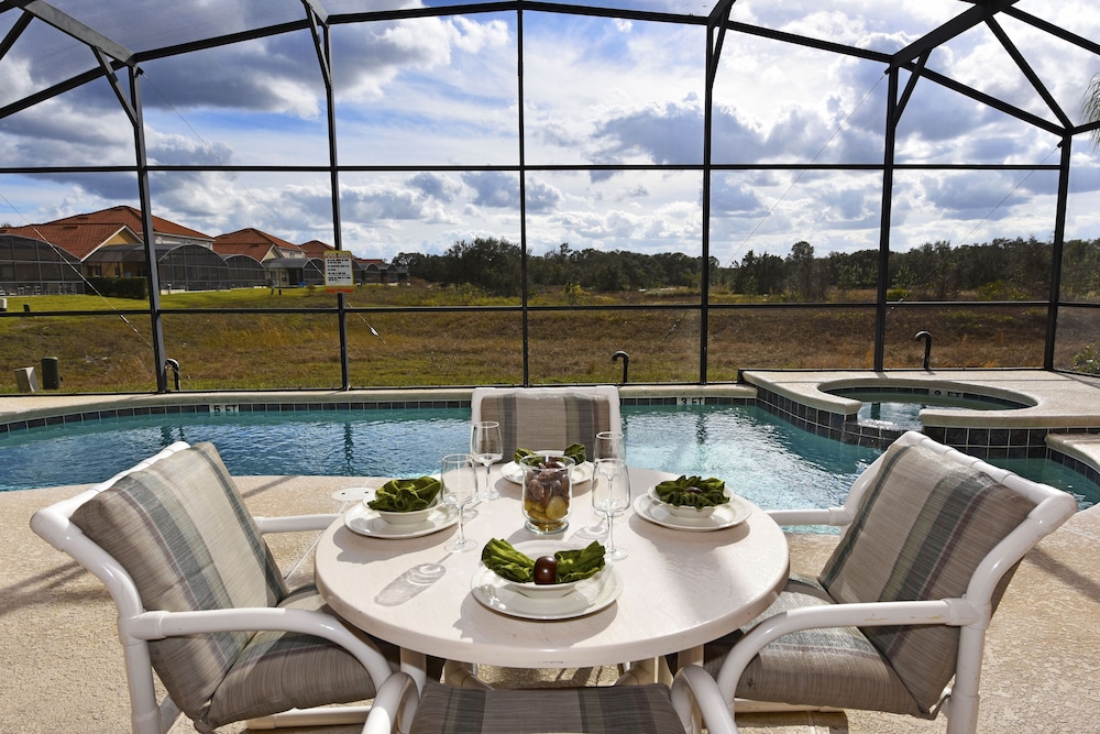 Aviana Vacation Villa - Image 2