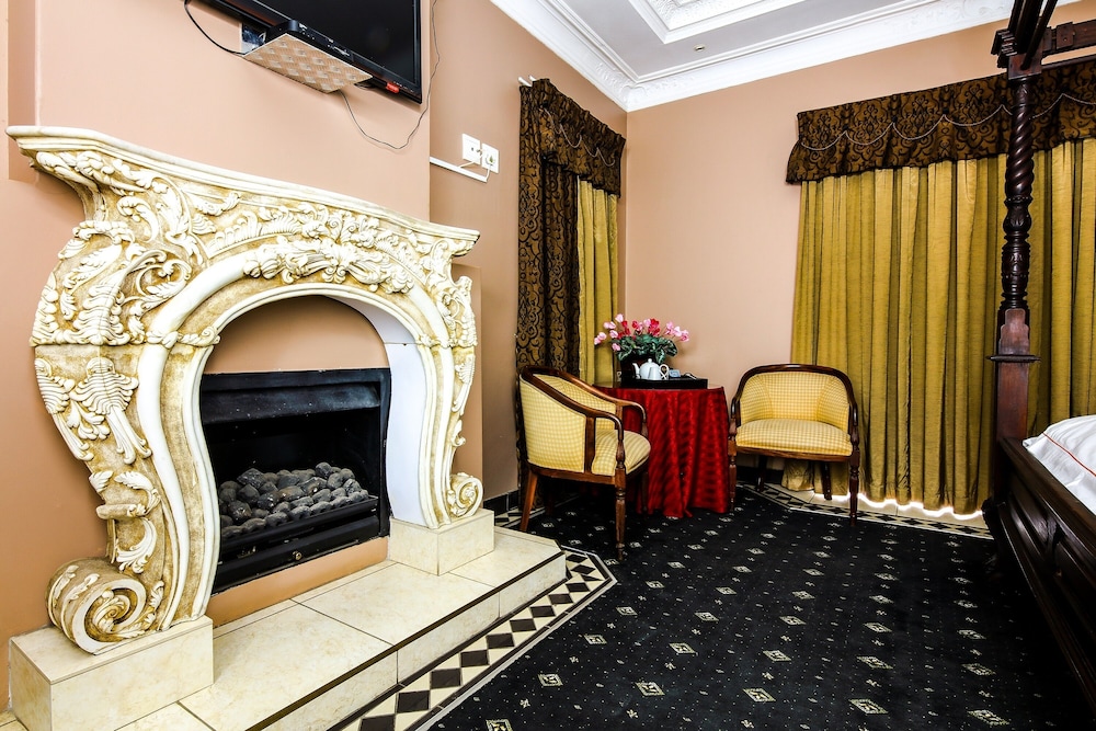 Caesars Guesthouse & Conference Centre