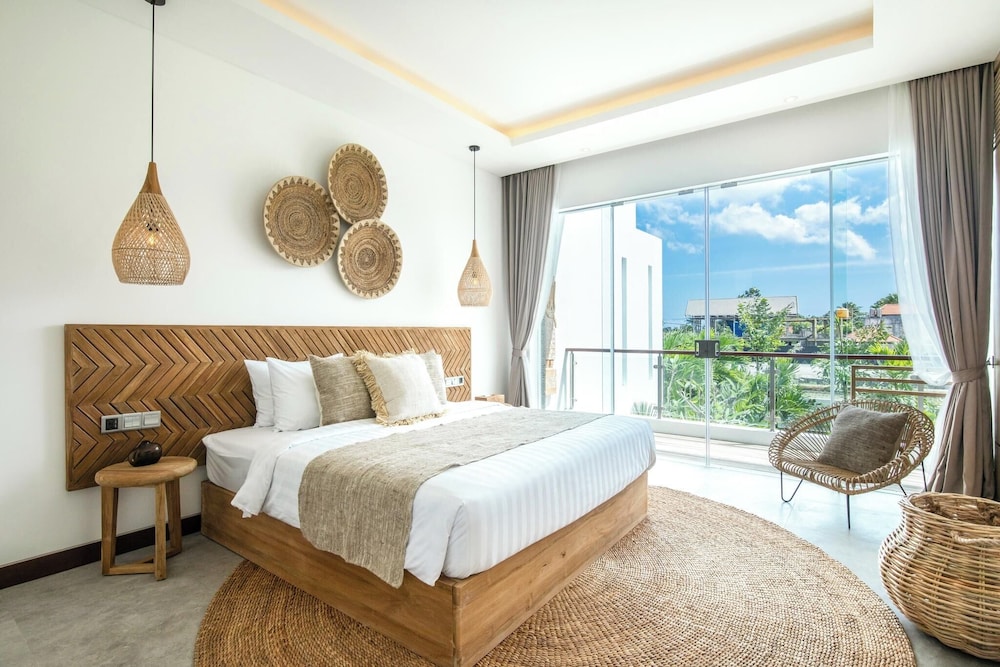 Brand New 4br Villa 400 to Finns Canggu
