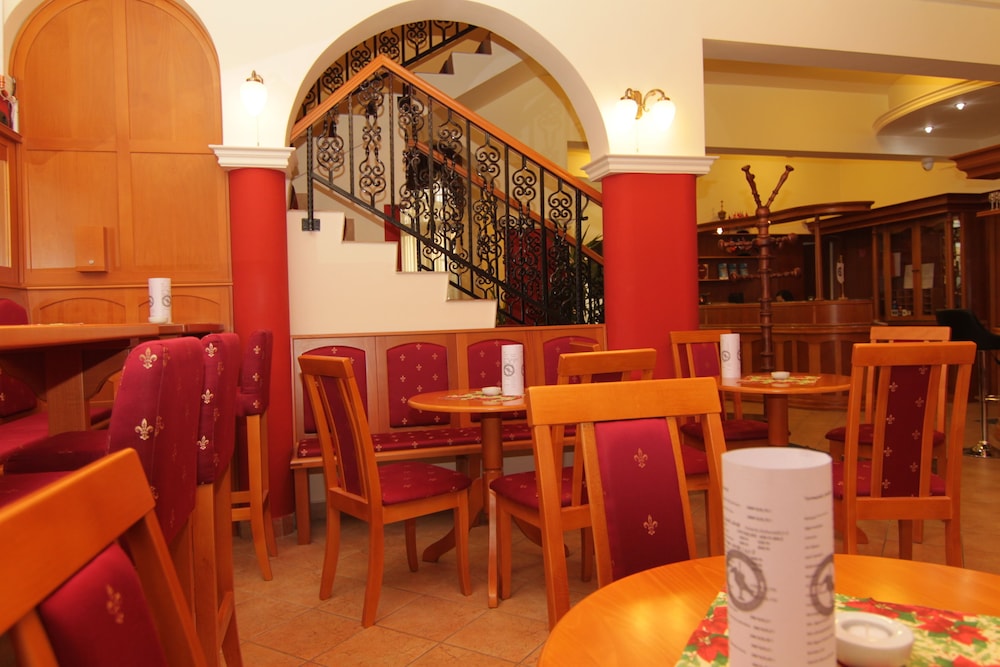Hotel Corvinus